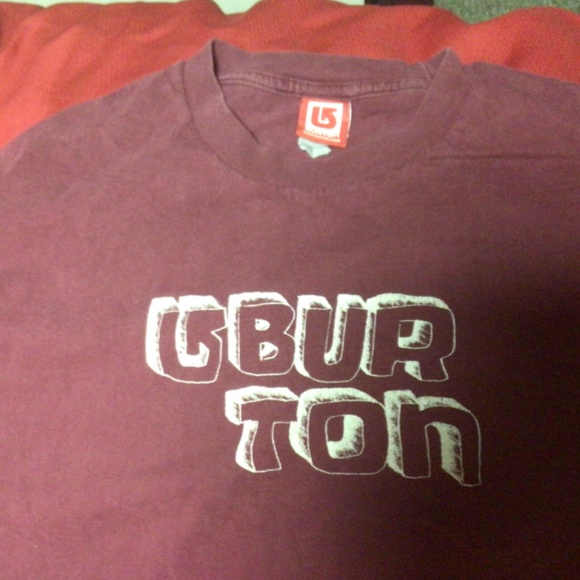 Vintage BURTON snowboard tshirt - Picture 2 of 3